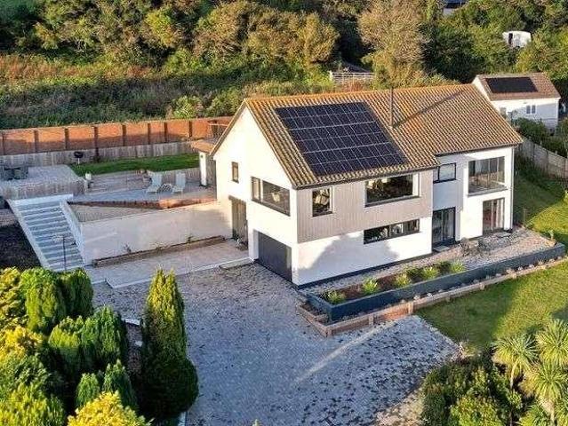 House for sale in Holcombe Down, Bridford