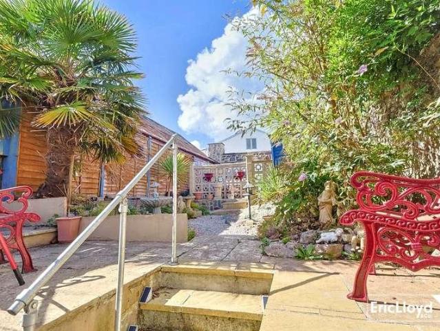 House for sale in Furzeham, Brixham