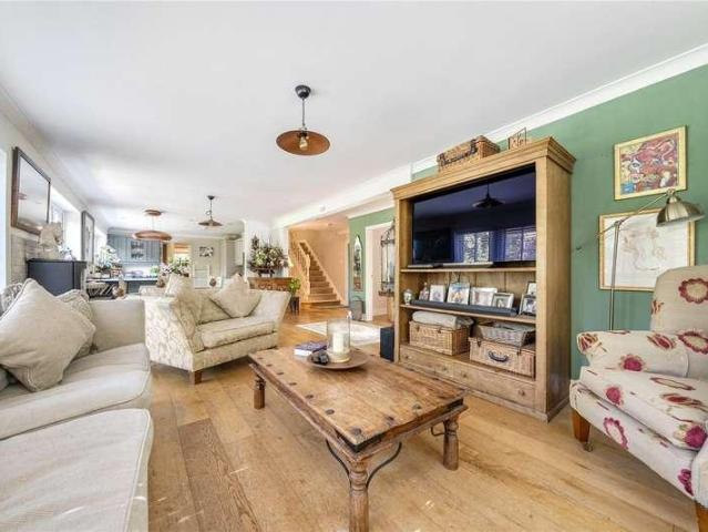 House for sale in Durfold Wood, Littlecote