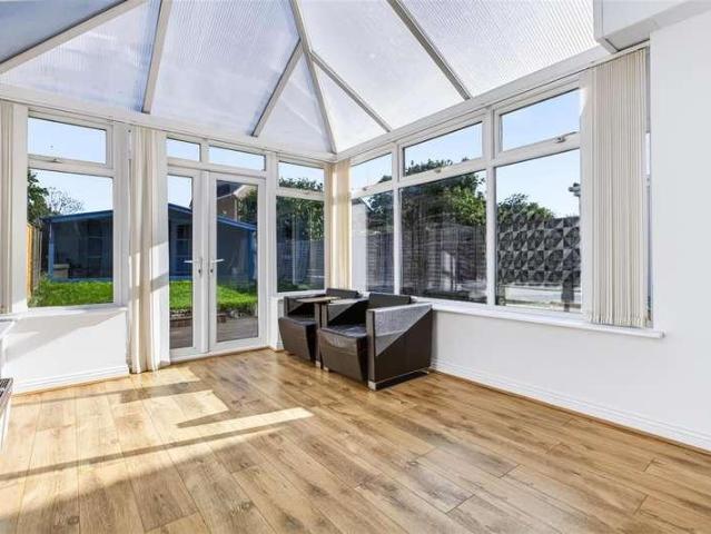 House for sale in Shirley, West Midlands