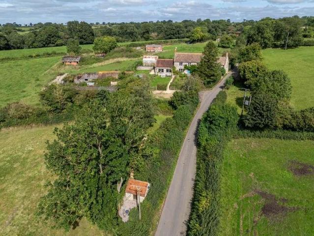 House for sale in West Pennard, Somerset