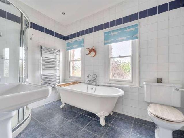 House for sale in Maidenhead