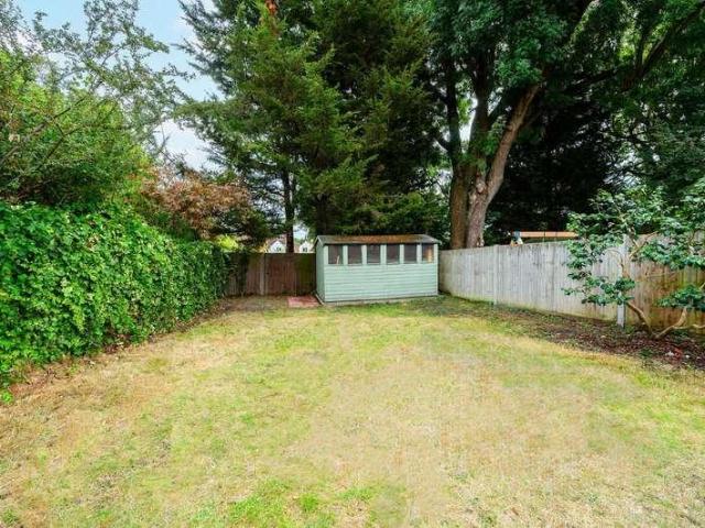 House for sale in Berrylands, Greater London