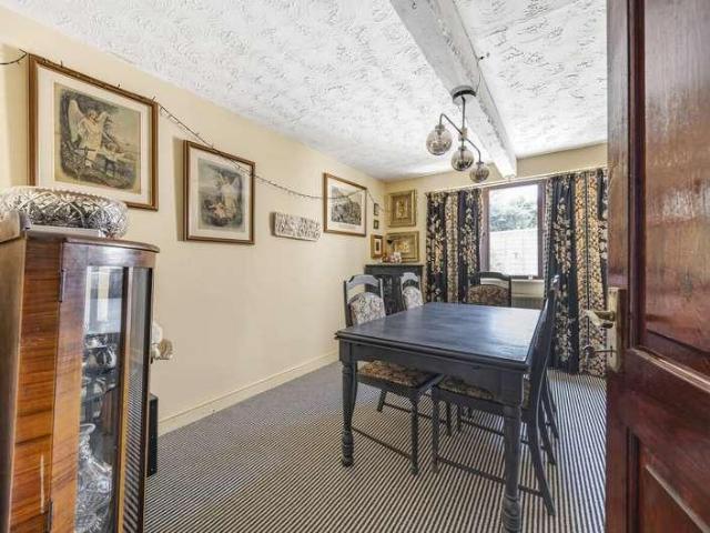 House for sale in Somerset