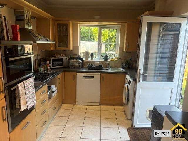 House for sale in Martyrs Field, The Bridge