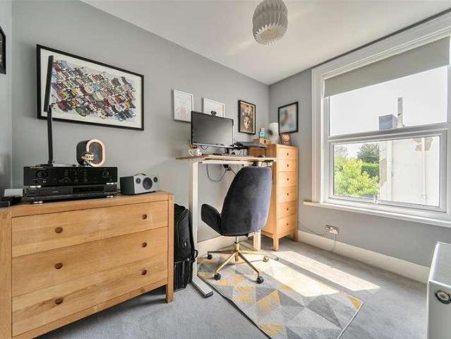 House for sale in Fishersgate, West Sussex