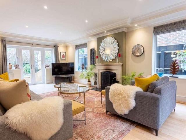 House for sale in Hythe and Dibden, Ashurst Bridge