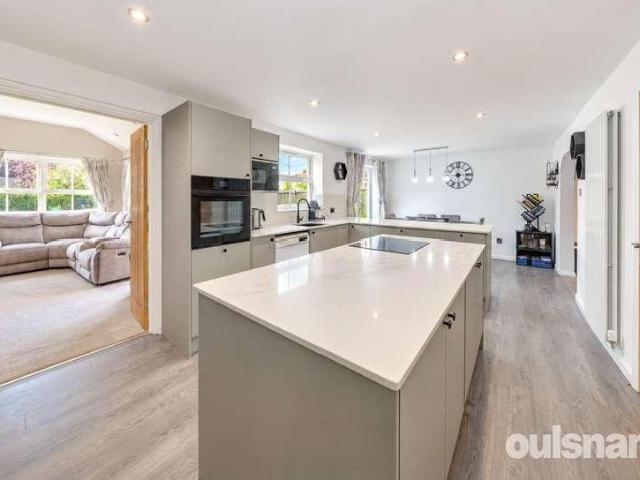 House for sale in Primsland, Crookhill