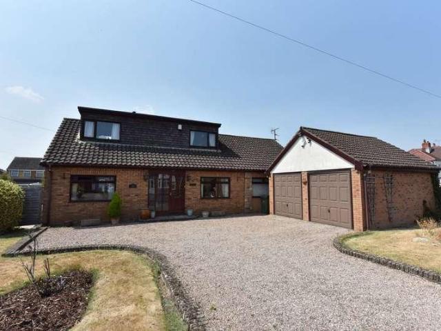 House for sale in Wall Heath, West Midlands