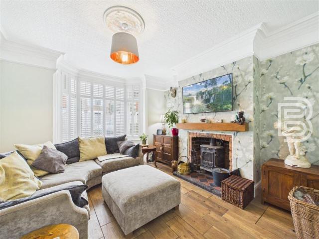 House for sale in New Bilton, Warwickshire