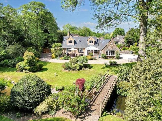 House for sale in Elmfield, Leicestershire