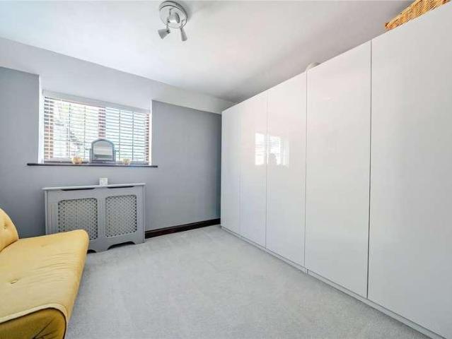 House for sale in Winnersh