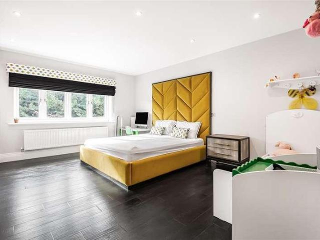 House for sale in Patchetts Green, Hertsmere