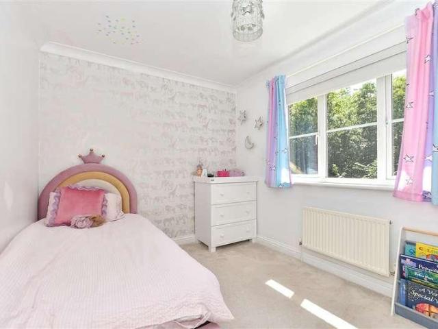 House for sale in Orchard Heights, Bridgefield