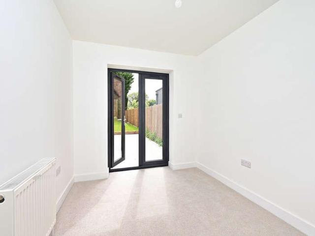 House for sale in The Crescent, Farnborough