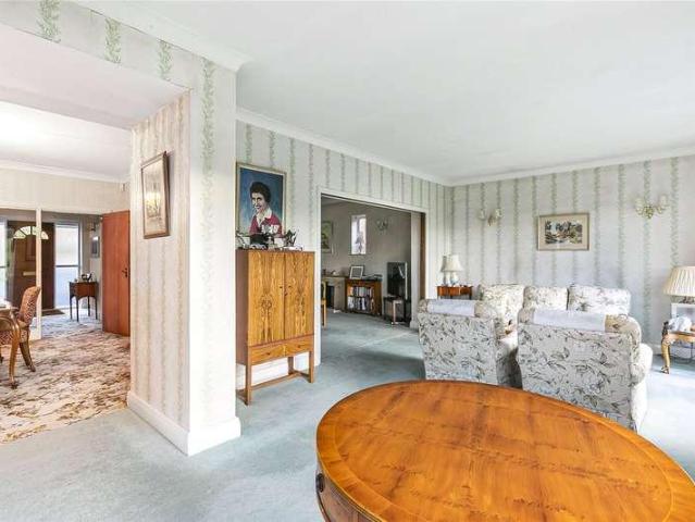 House for sale in Hadley Wood, Greater London