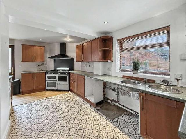 House for sale in Georgia, Greater Manchester