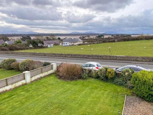 House for sale in Malltraeth, Wales