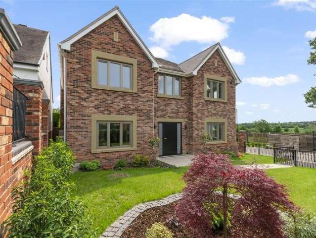 House for sale in Walsall, Barr Common