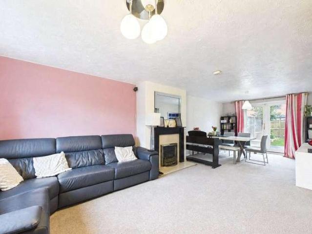 House for sale in Theale, West Berkshire