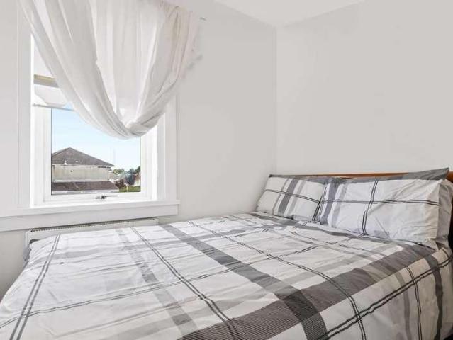 House for sale in Crookston, Scotland