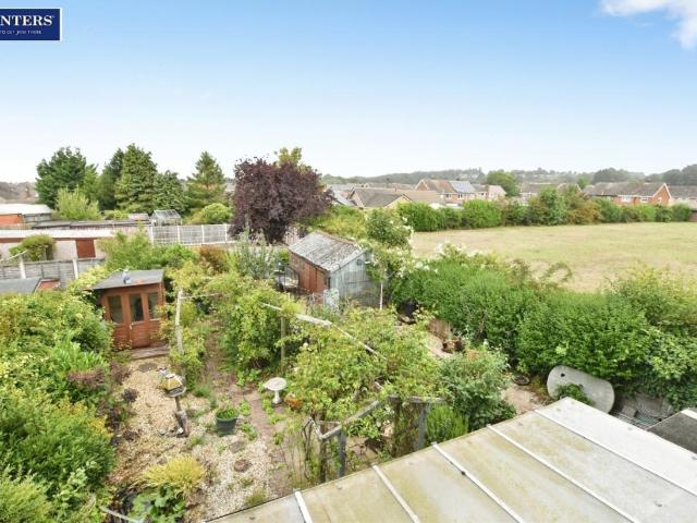 House for sale in Berkeley, Dragonby
