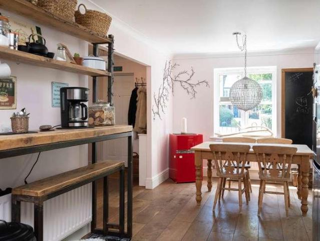 House for sale in Horsham, West Sussex