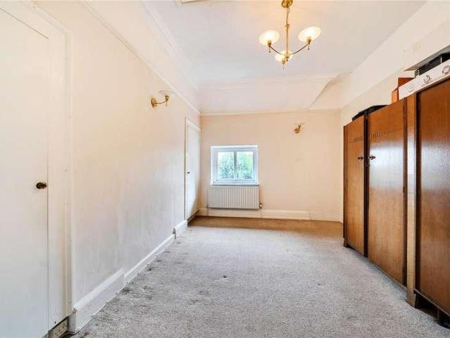 House for sale in Cargate, Aldershot
