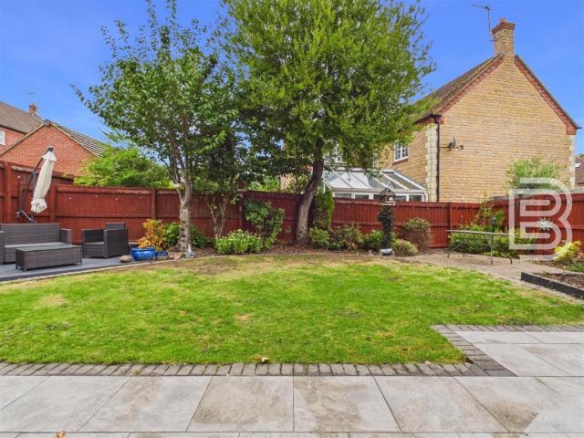 House for sale in New Bilton, Warwickshire