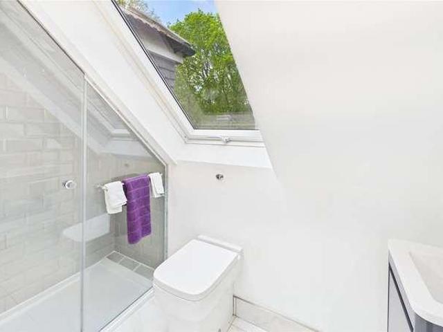 House for sale in Durnford Farm, Woking