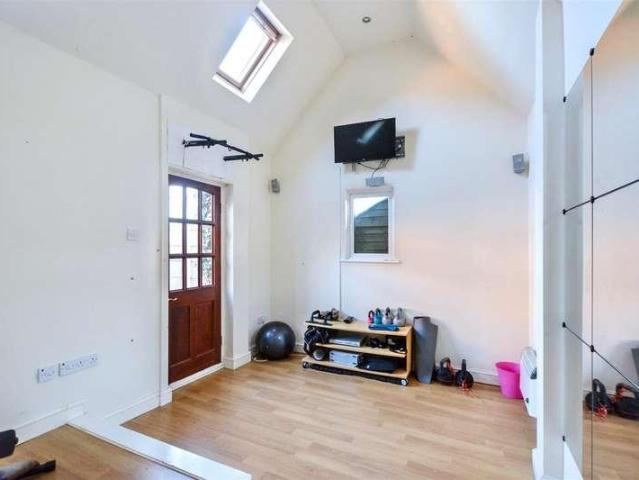 House for sale in Caldermill, East Midlands
