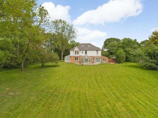 House for sale in Seasalter, Canterbury