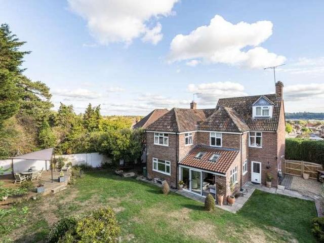 House for sale in Preston Plucknett, Yeovil