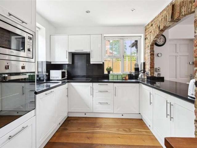 House for sale in Whiteley Village, Blackhills