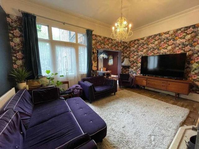 House for sale in The Avenues, Hull