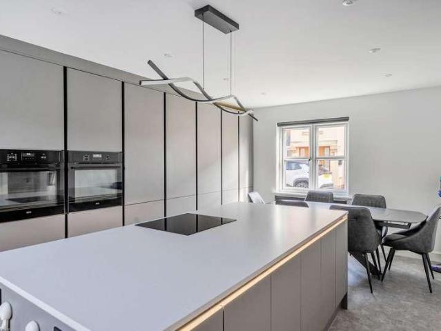 House for sale in Webbs Heath, Siston
