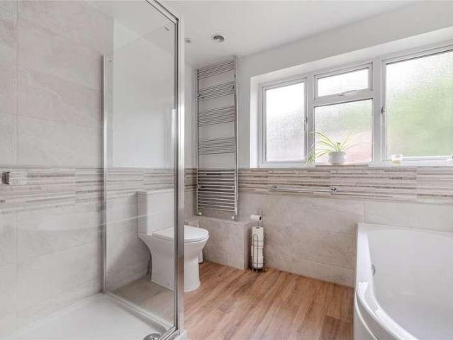 House for sale in Horsell, Woking