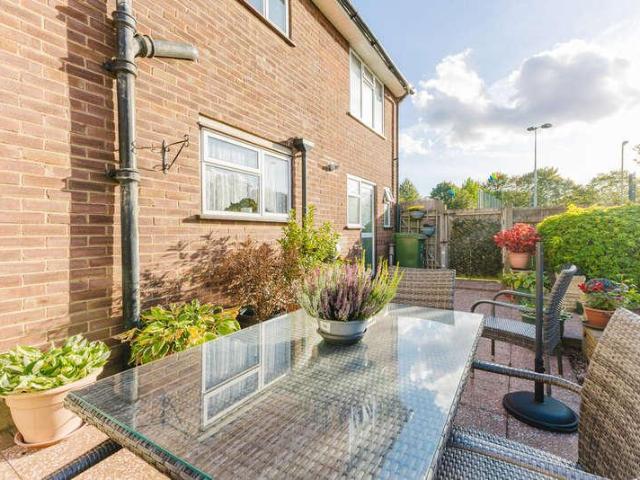 House for sale in Meriden, Watford