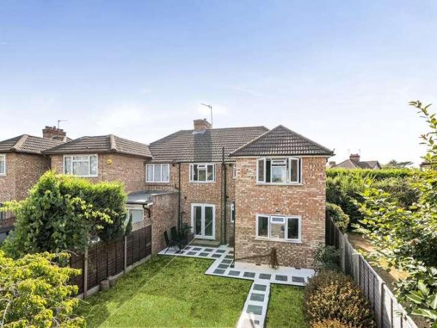House for sale in Greater London