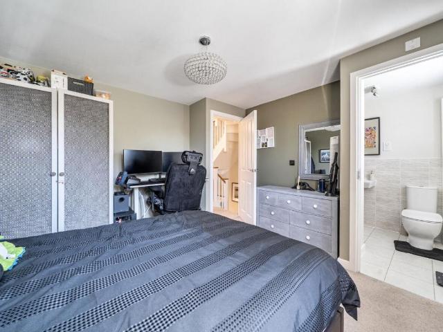 House for sale in Barton Stacey, Hampshire