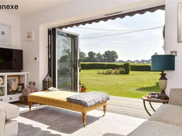 House for sale in Ash, Kent