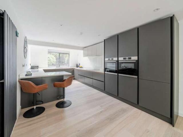 House for sale in Headington Hill, The Slade