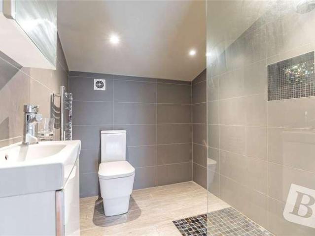 House for sale in Brook Street, Navestock Side