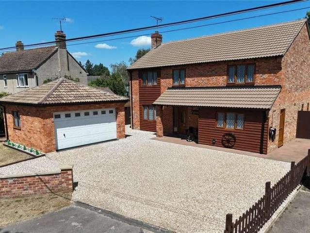 House for sale in Holywell Row, Chedburgh