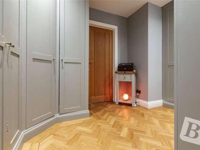 House for sale in Chipping Hill, Essex