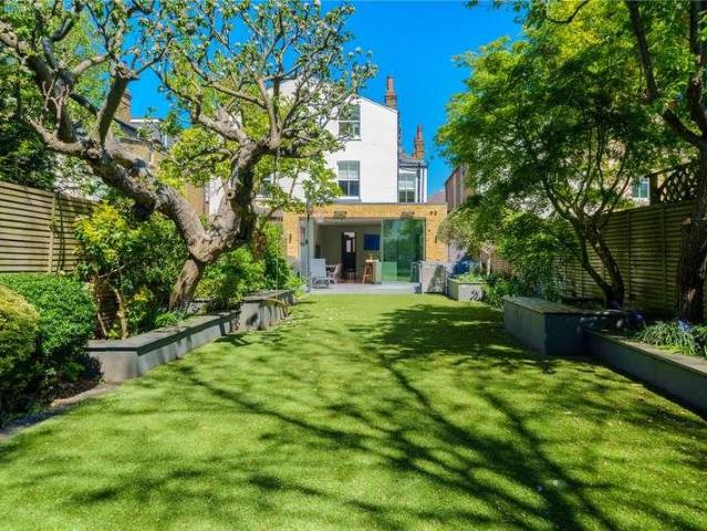 House for sale in Putney, Greater London