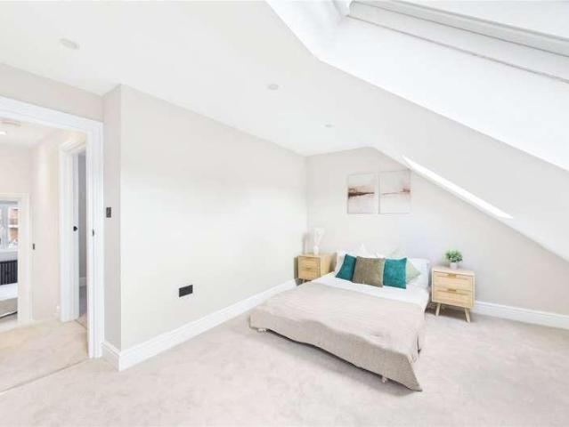 House for sale in London Borough of Lewisham, Greater London