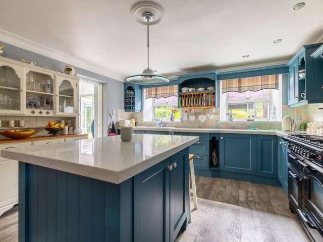 House for sale in Somerset
