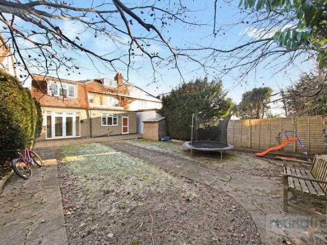 House for sale in Brent Cross, Greater London