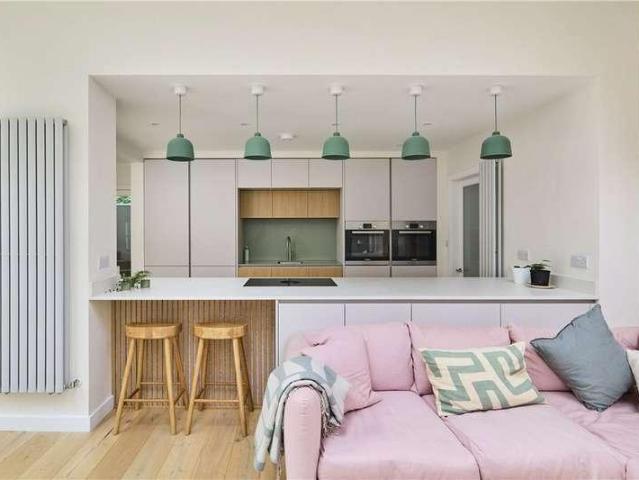 House for sale in Ben Rhydding, Ilkley